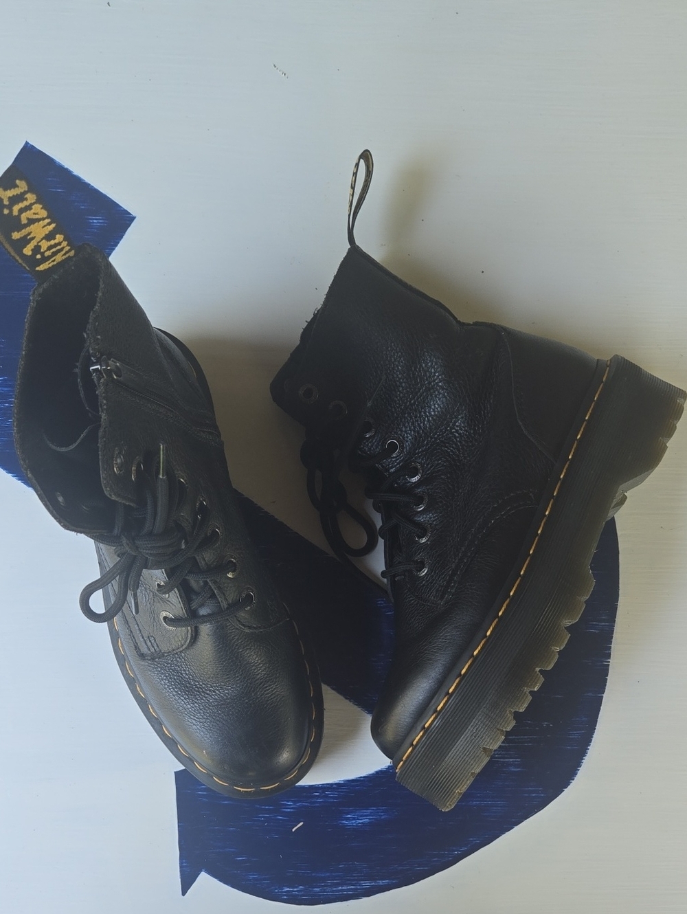 Doc Martens Jadon Black Platform Pebblegrain Leather Combat Boot Sz 8